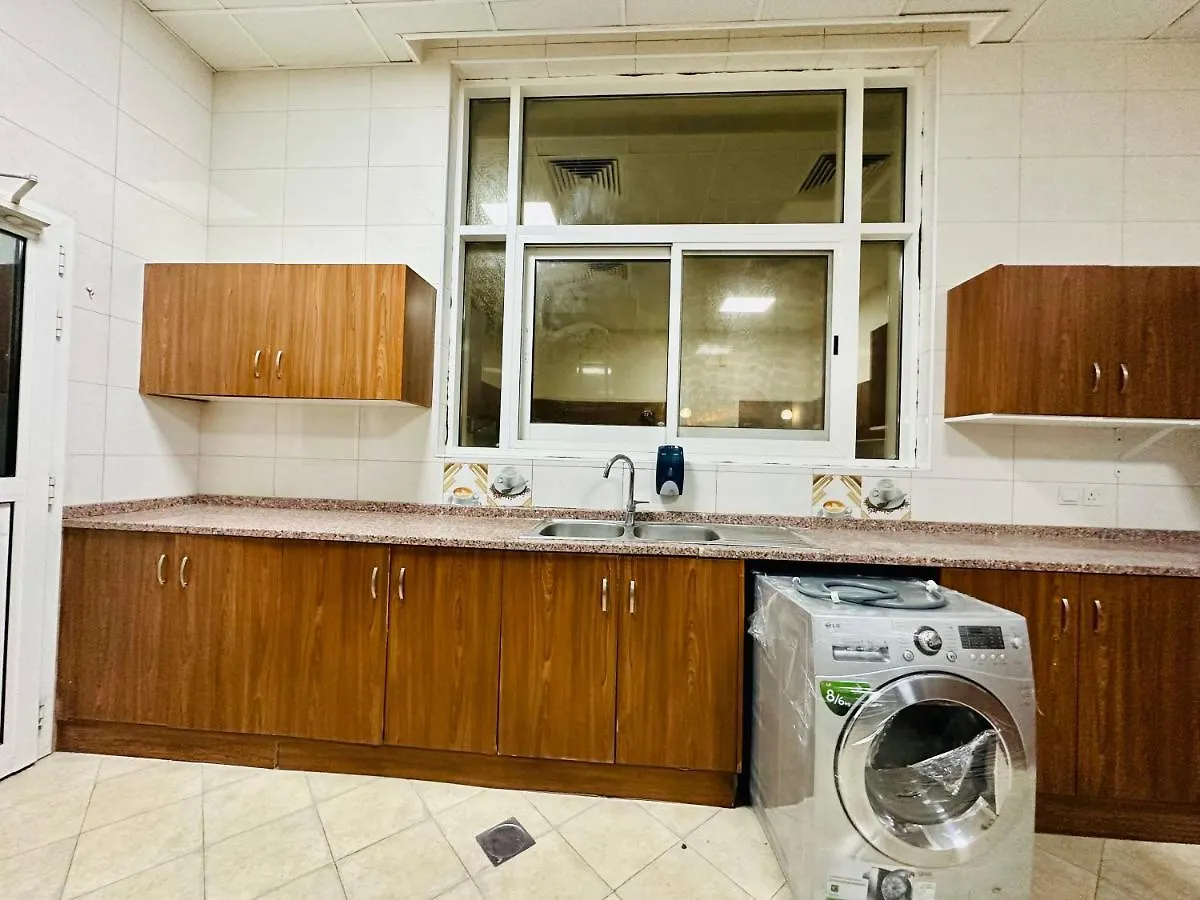 Guest house Couple Room With Attached Bathroom Dubai United Arab Emirates